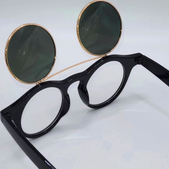 90's Flip Up - Picture 3 of 3